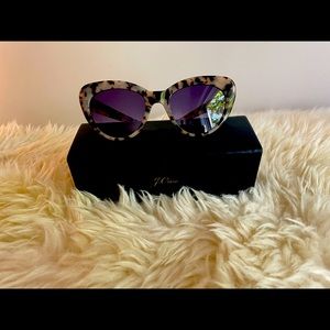 J. Crew Cat Eye Tortie Sunglasses 🤩